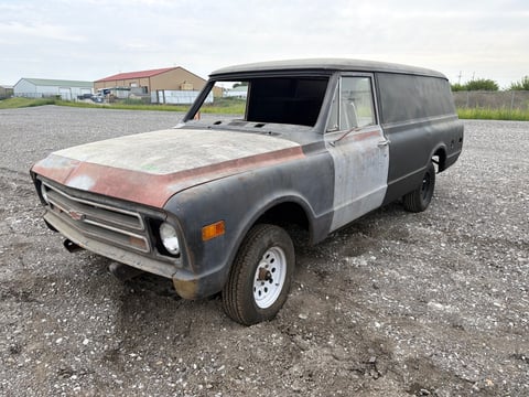 1968 Chevrolet C10 Panel Van — photo 1