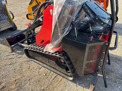 2026 SDLANCH SSL580 Ride-On Skid Steer Loader (Unused) — photo 8