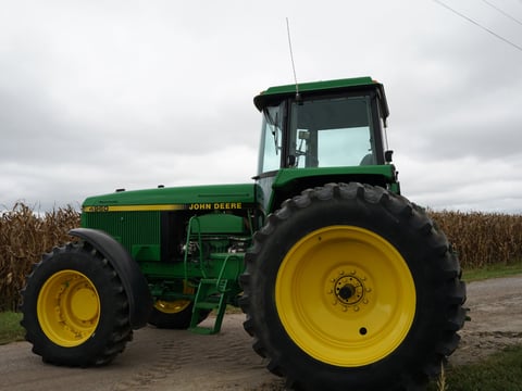 1992 John Deere 4960 Tractor  — photo 7