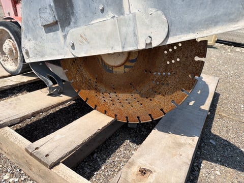 Husqvarna FS524 Walk Behind Concrete Saw — photo 8