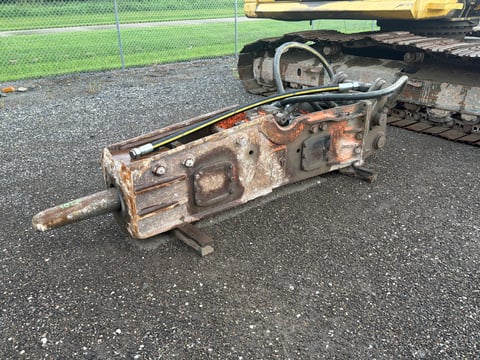 NPK GH-10 Hydraulic Breaker Hammer — photo 13