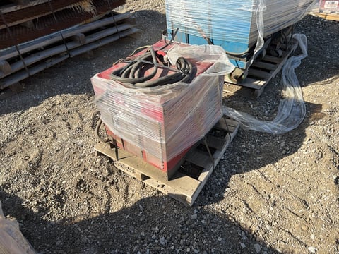 Lincoln Electric Idealarc CV-305 Mig Welder Power Source — photo 4