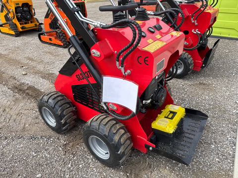 2026 Sdlool SL-323TZ Mini Skid Steer Loader (Unused) — photo 9