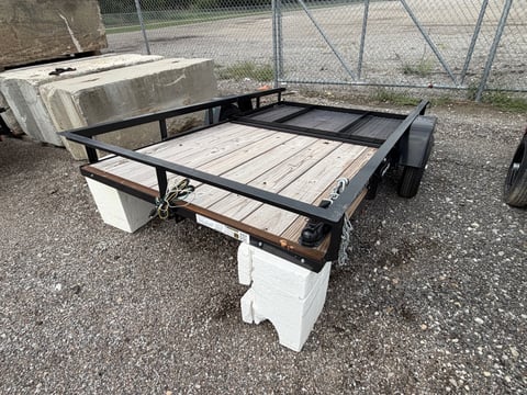 2027 Carry-On Z5X8GW2K 5ft x 8ft Wood Floor Utility Trailer — photo 1