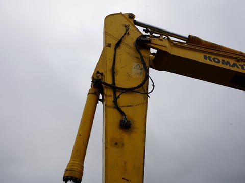 1996 Komatsu PC220LC-6LC Hydraulic Excavator — photo 24