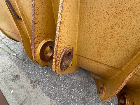 114" Pin OnWheel Loader Bucket  — photo 9