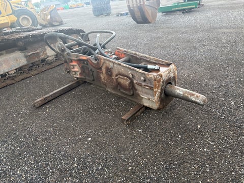 NPK GH-10 Hydraulic Breaker Hammer — photo 14