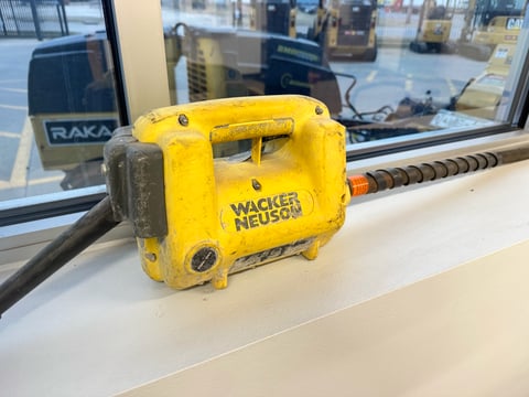 Wacker M2000 Concrete Vibrator — photo 1