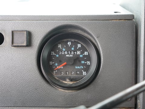 1997 Mack RD690S 4000 Gallon Water Truck — photo 8