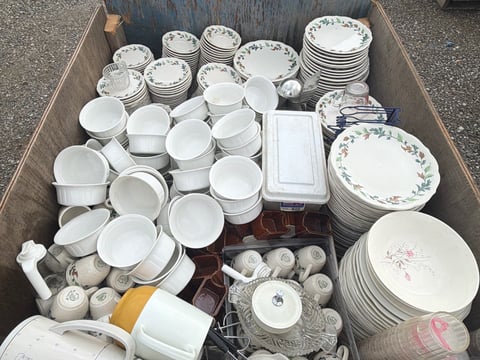Lot of Dishware, China and Kitchen Items — photo 3