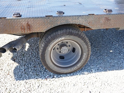 2012 Ford F-350 Flatbed Truck — photo 18