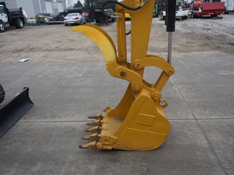 2014 Caterpillar 305.5E Mini Excavator — photo 20