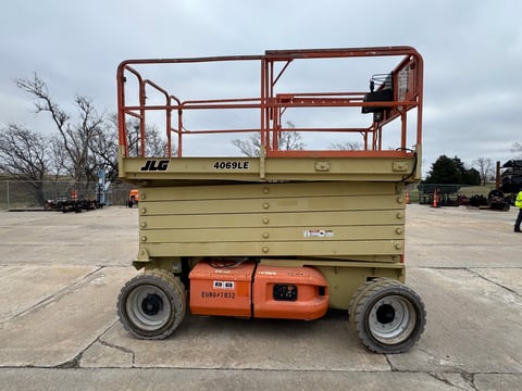 2006 JLG 4069LE Electric Scissor Lift — photo 6
