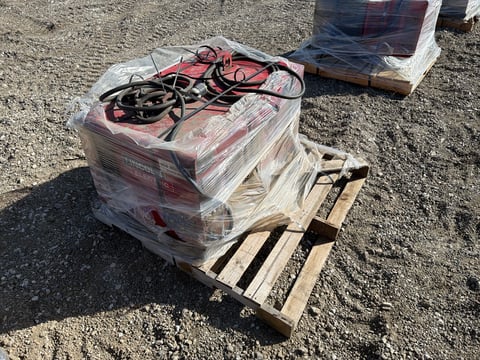 (2) Lincoln Electric Idealarc CV-305 Mig Welder Power Sources — photo 5