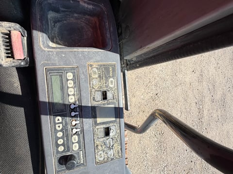 2002 Komatsu PC220LC-7L Hydraulic Excavator — photo 34