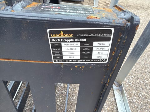 LandHonor RGB-11-72W 72in Heavy-Duty Skid Steer Rock Grapple — photo 5