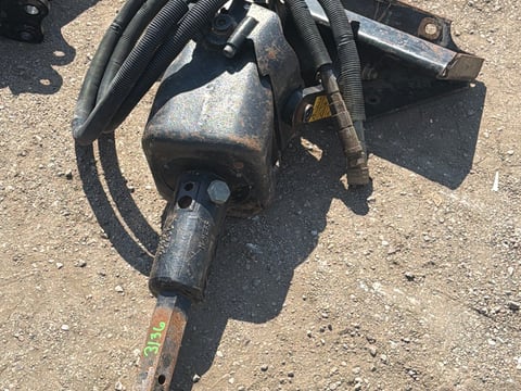 Toro Hydraulic Attachment — photo 2