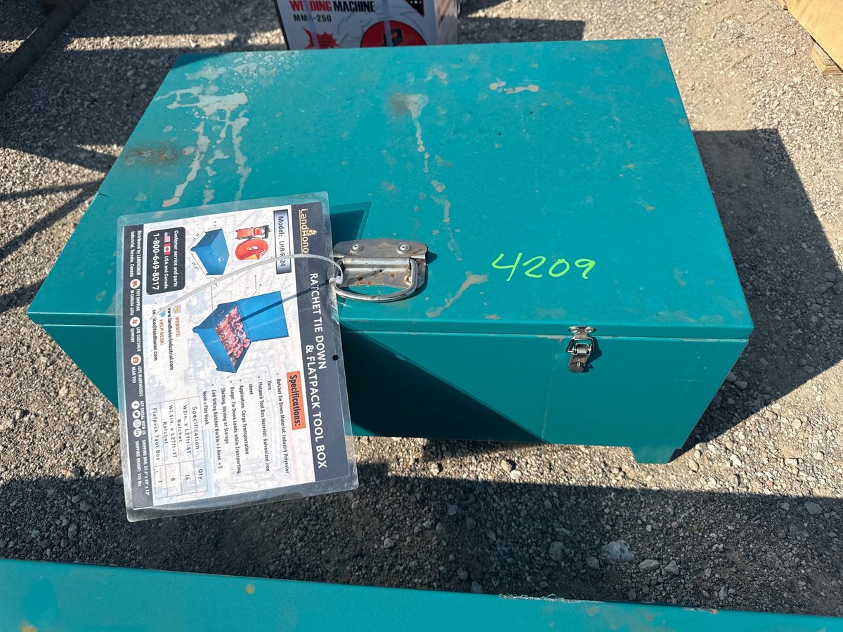 2025 LandHonor LHR-RF24 Flatpack Tool Box with (24) Ratchet Tie Downs (Unused)