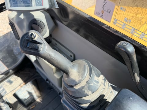 2014 Caterpillar 308E2CR Mini Excavator W/Thumb — photo 16