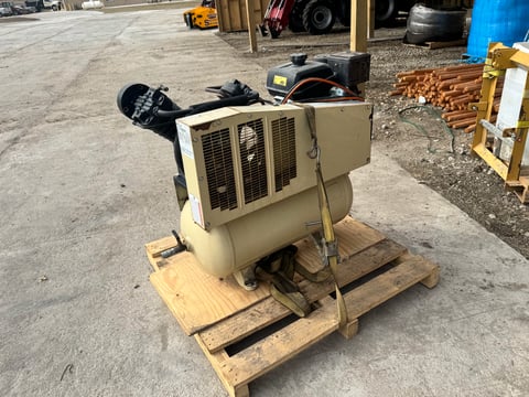 Ingersoll Rand 2475 Air Compressor — photo 7