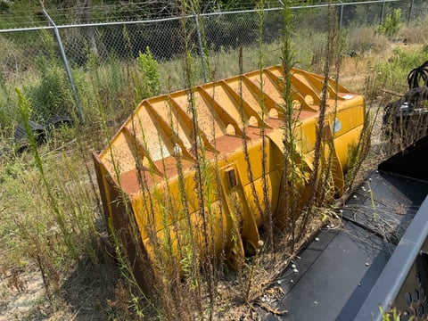 94" Caterpillar Pin on Bucket  — photo 5