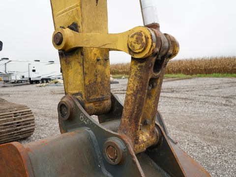 1996 Komatsu PC220LC-6LC Hydraulic Excavator — photo 31