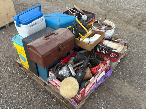 Pallet of Drywall and Concrete Hand Tools — photo 3