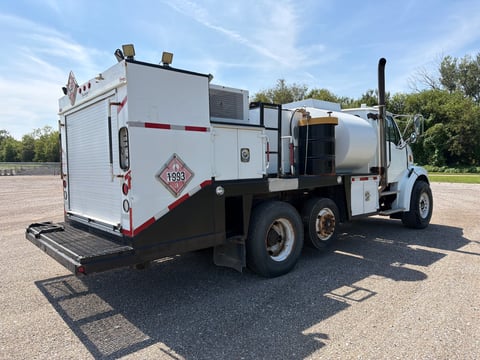 2008 Sterling L7500 Fuel & Lube Truck — photo 3