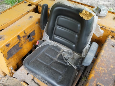 Komatsu D65E-6 Crawler Tractor — photo 10
