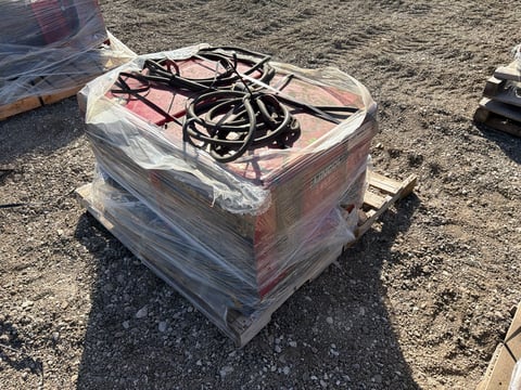 (2) Lincoln Electric Idealarc CV-305 Mig Welder Power Sources — photo 3