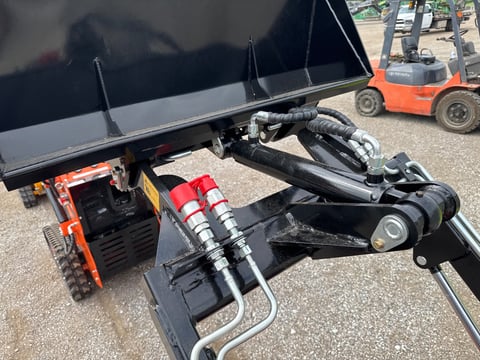 2026 Sdlool SL-323TZ Mini Skid Steer Loader (Unused) — photo 10
