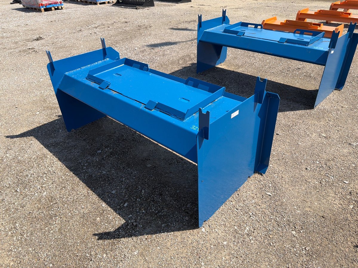 Kit Containers 6' Skid Steer Economy Pusher