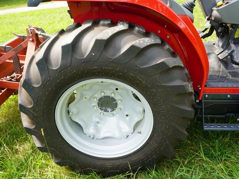 2024 Massey Ferguson 1835M Tractor w/ Front Loader & Bucket – Rear Box Blade Not Included — photo 31