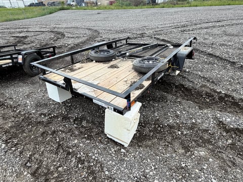 2027 Carry-On Trailer Z5X8GW2K — photo 1