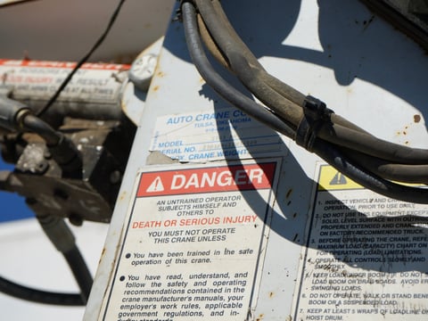 2007 Chevrolet C4500 Crew Cab Service Body Truck — photo 9
