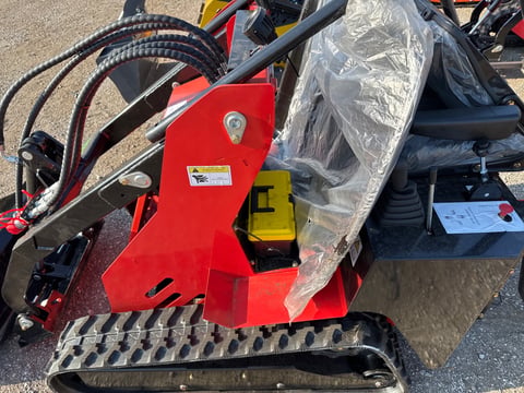 2026 SDLANCH SSL580 Ride-On Skid Steer Loader (Unused) — photo 11