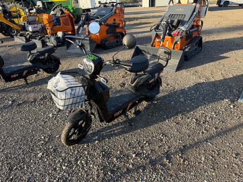SDLANCH High-End Two-Wheeled Electric Vehicle (Unused) — Inoperable — photo 2