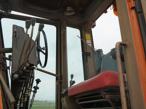 Champion 710A Motor Grader — photo 24