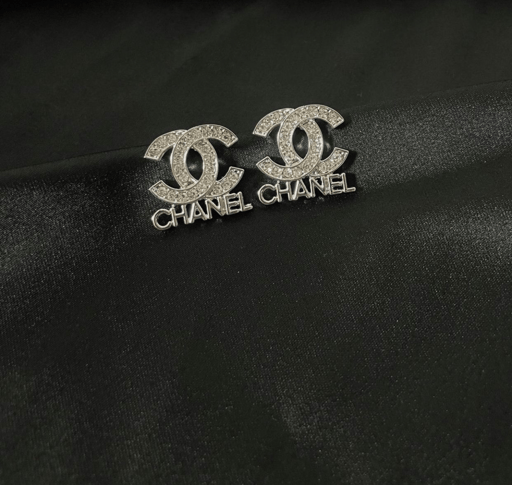 עגיל שנאל עם כתובית