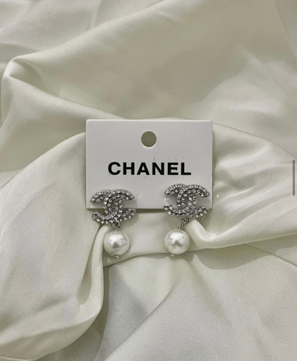 עגיל שנאל פנינה נופל