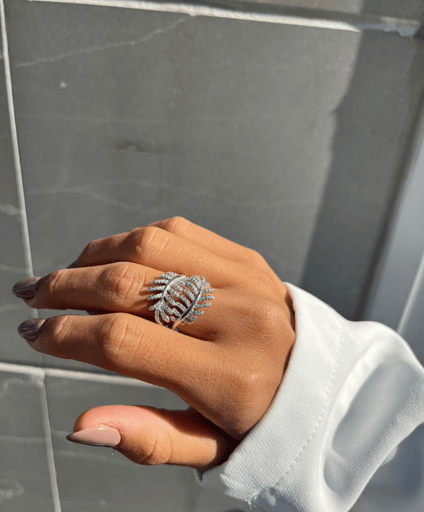 טבעת עלים סטייל