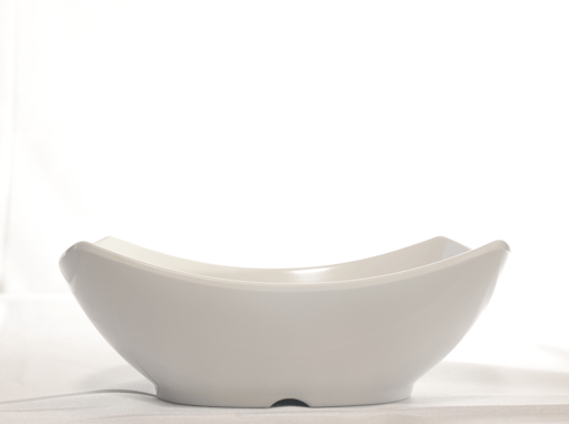 קערה אובלית חלבית