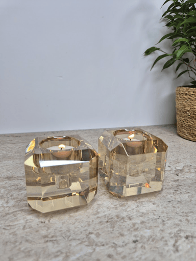 זוג פמוטי קריסטל בושם בגוון זהב