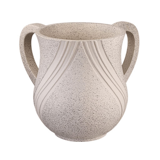 נטלה מהודרת מפוליריזן