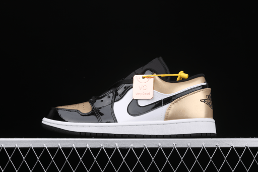 Nike Air Jordan 1 - Gold Toe White Black Metallic