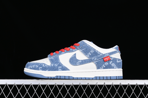Nike SB Dunk x Levi's - Blue Jeans