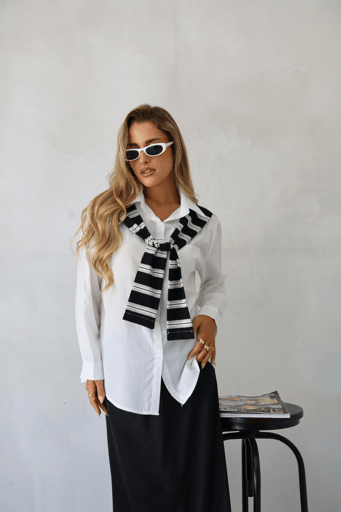 מכופתרת שילוב עליונית