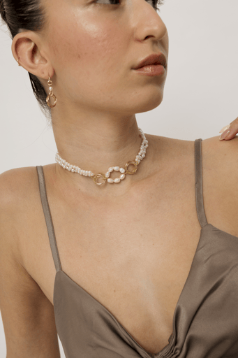 שרשרת: פריחת השושנה