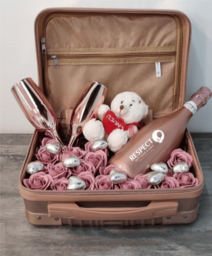 מוצר לדוגמא