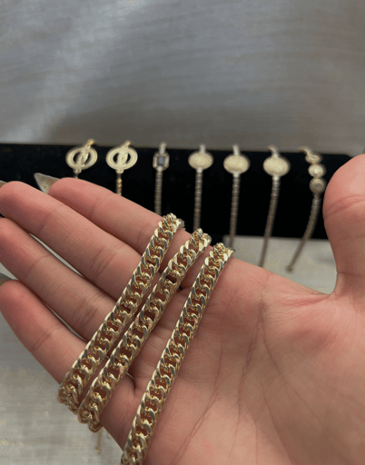 צמיד ג׳וליאן